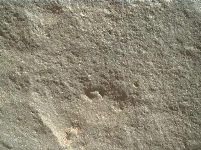 Sol 3928: Mars Hand Lens Imager (MAHLI)