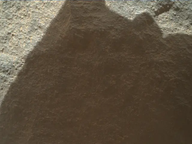 Sol 3928: Mars Hand Lens Imager (MAHLI)