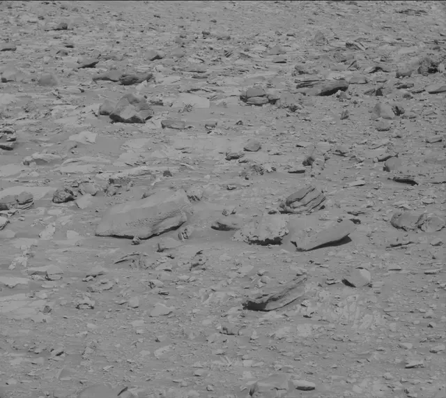 Sol 3930: Mast Camera (Mastcam)