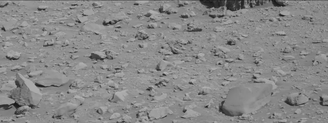 Sol 3930: Mast Camera (Mastcam)
