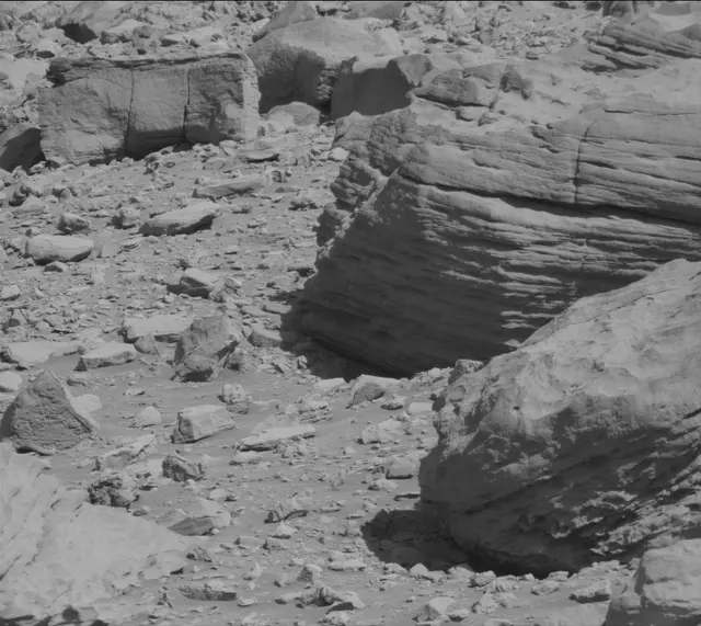 Sol 3930: Mast Camera (Mastcam)