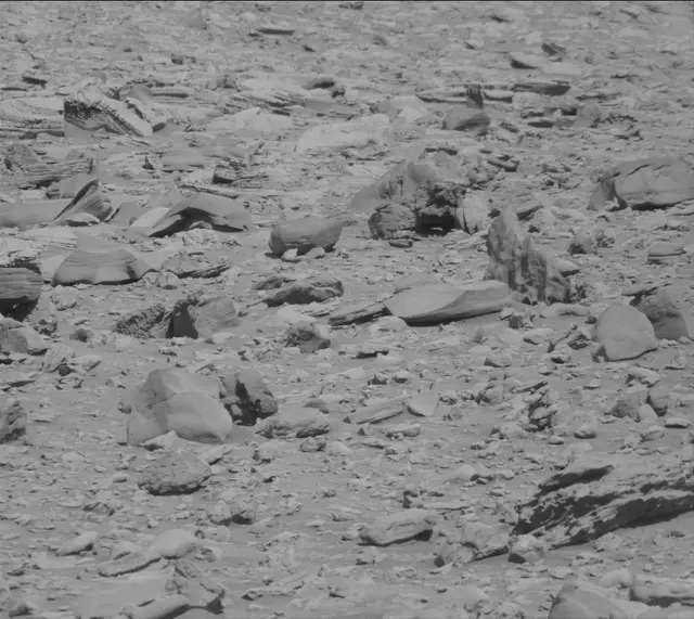 Sol 3930: Mast Camera (Mastcam)