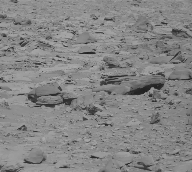 Sol 3930: Mast Camera (Mastcam)