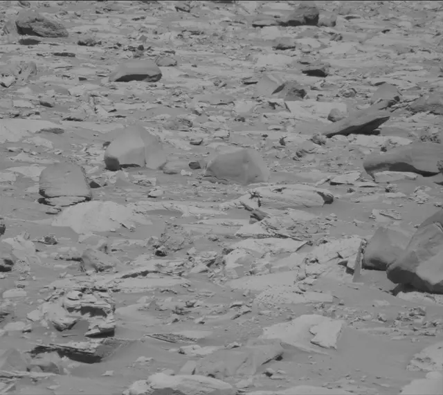 Sol 3930: Mast Camera (Mastcam)
