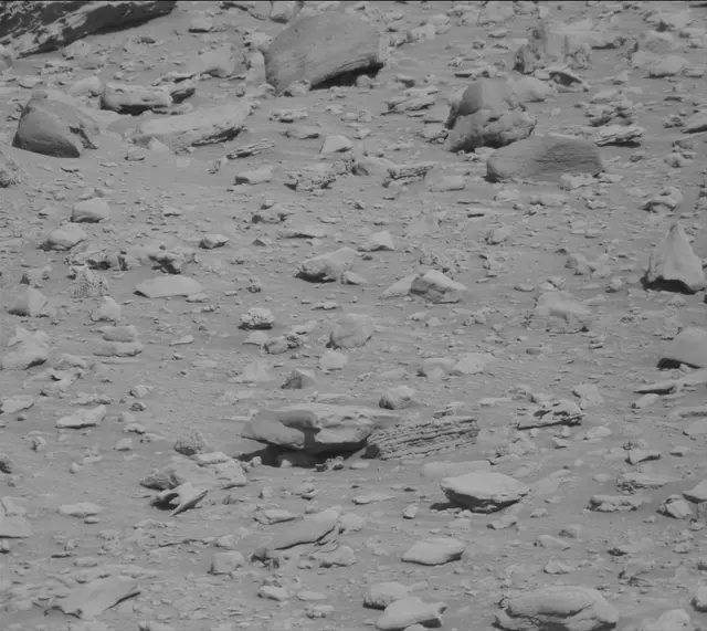 Sol 3930: Mast Camera (Mastcam)