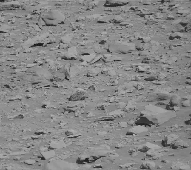 Sol 3930: Mast Camera (Mastcam)