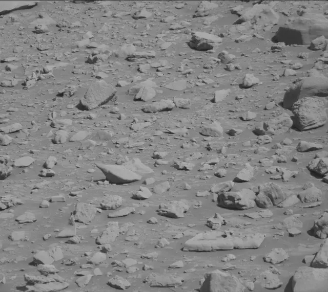 Sol 3930: Mast Camera (Mastcam)