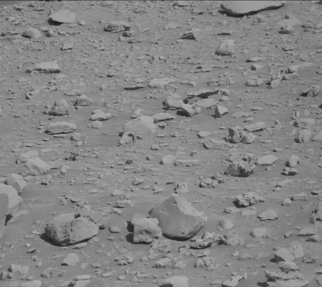 Sol 3930: Mast Camera (Mastcam)