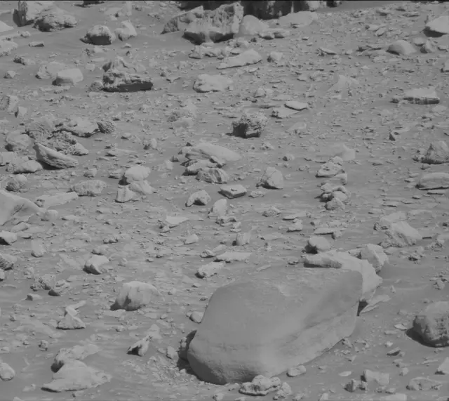 Sol 3930: Mast Camera (Mastcam)
