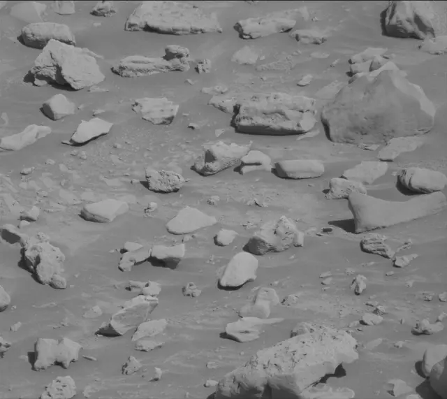 Sol 3930: Mast Camera (Mastcam)