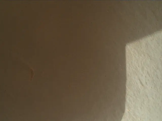 Sol 3930: Mars Hand Lens Imager (MAHLI)