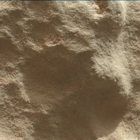 Sol 3930: Mars Hand Lens Imager (MAHLI)
