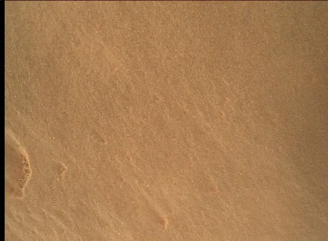Sol 3930: Mars Hand Lens Imager (MAHLI)