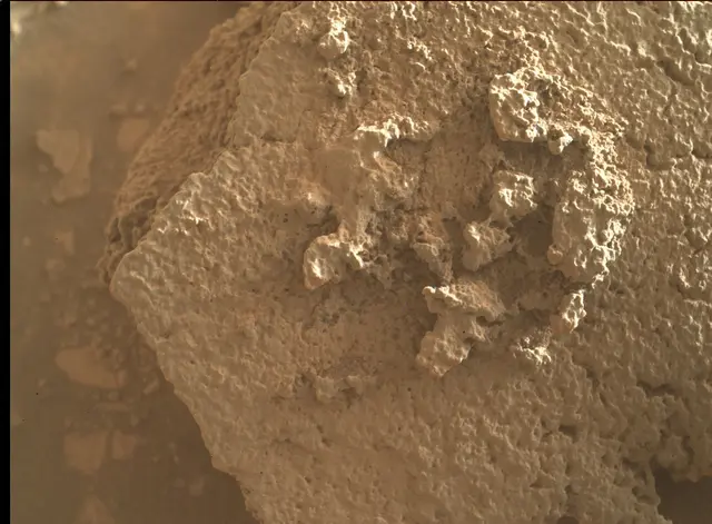 Sol 3930: Mars Hand Lens Imager (MAHLI)