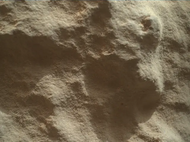 Sol 3930: Mars Hand Lens Imager (MAHLI)