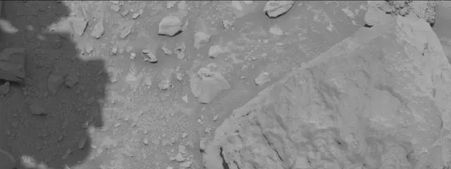Sol 3931: Mast Camera (Mastcam)