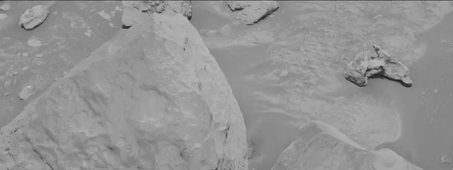 Sol 3931: Mast Camera (Mastcam)
