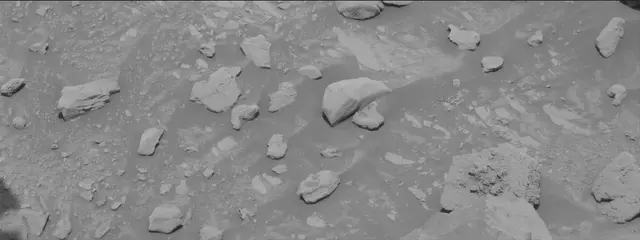 Sol 3931: Mast Camera (Mastcam)