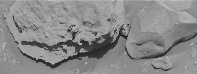 Sol 3931: Mast Camera (Mastcam)