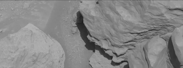 Sol 3931: Mast Camera (Mastcam)