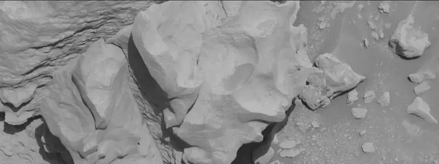 Sol 3931: Mast Camera (Mastcam)