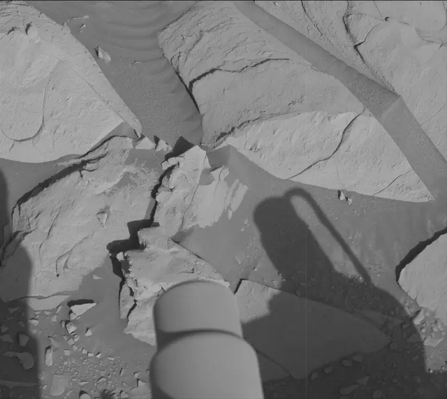 Sol 3931: Mast Camera (Mastcam)