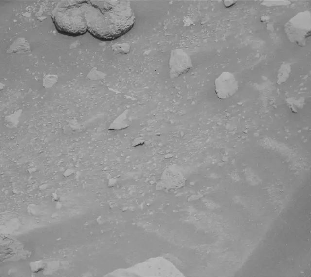 Sol 3931: Mast Camera (Mastcam)