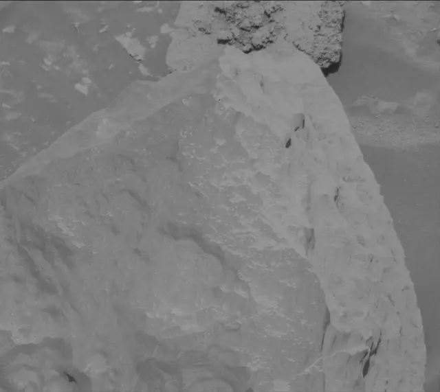 Sol 3931: Mast Camera (Mastcam)