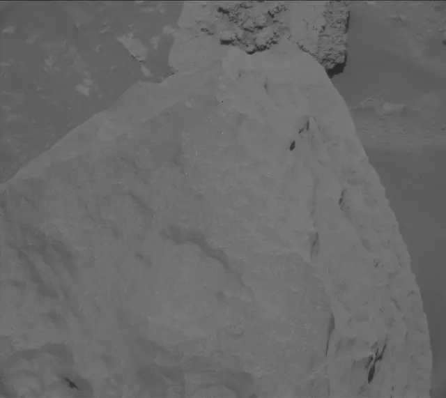 Sol 3931: Mast Camera (Mastcam)