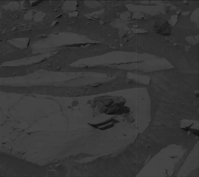 Sol 3934: Mast Camera (Mastcam)