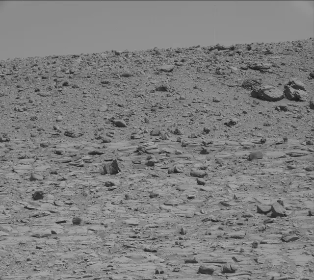 Sol 3934: Mast Camera (Mastcam)