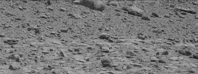 Sol 3934: Mast Camera (Mastcam)