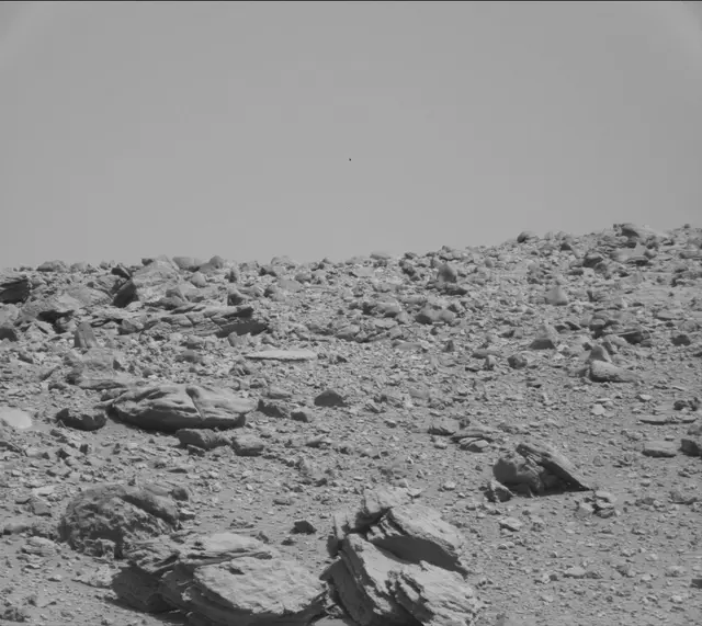 Sol 3934: Mast Camera (Mastcam)