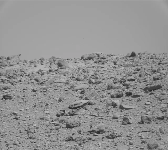 Sol 3934: Mast Camera (Mastcam)