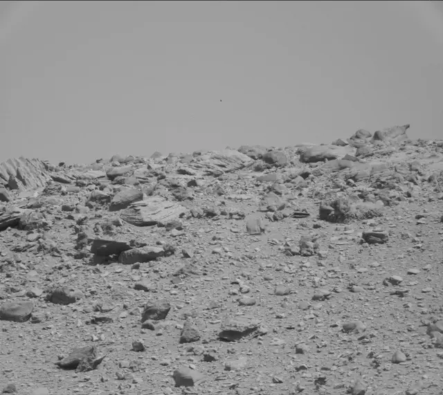 Sol 3934: Mast Camera (Mastcam)