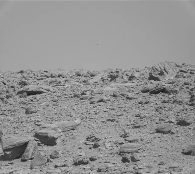Sol 3934: Mast Camera (Mastcam)