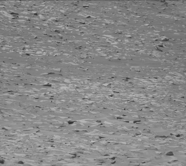 Sol 3937: Mast Camera (Mastcam)