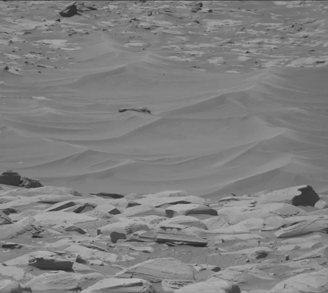 Sol 3937: Mast Camera (Mastcam)