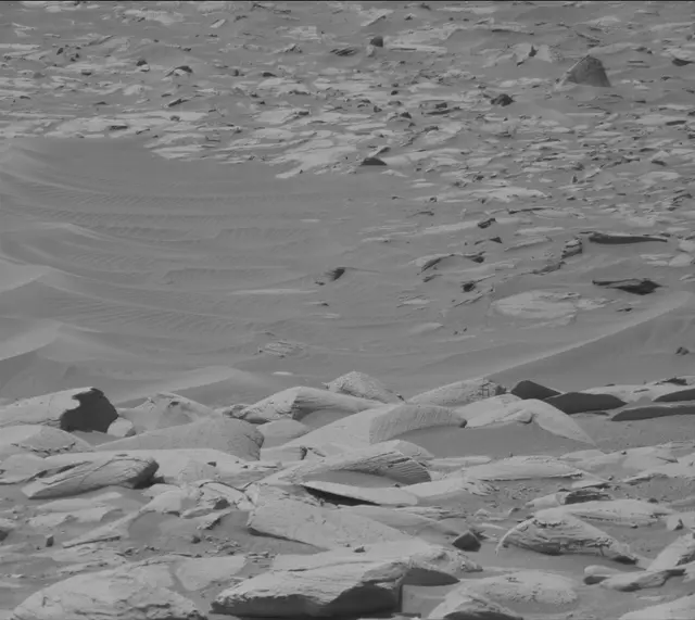 Sol 3937: Mast Camera (Mastcam)