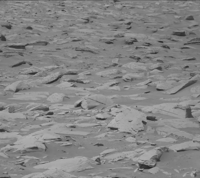 Sol 3937: Mast Camera (Mastcam)