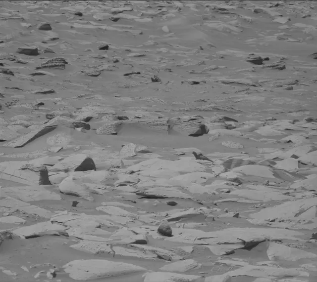 Sol 3937: Mast Camera (Mastcam)