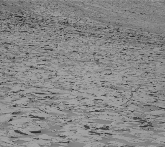 Sol 3937: Mast Camera (Mastcam)