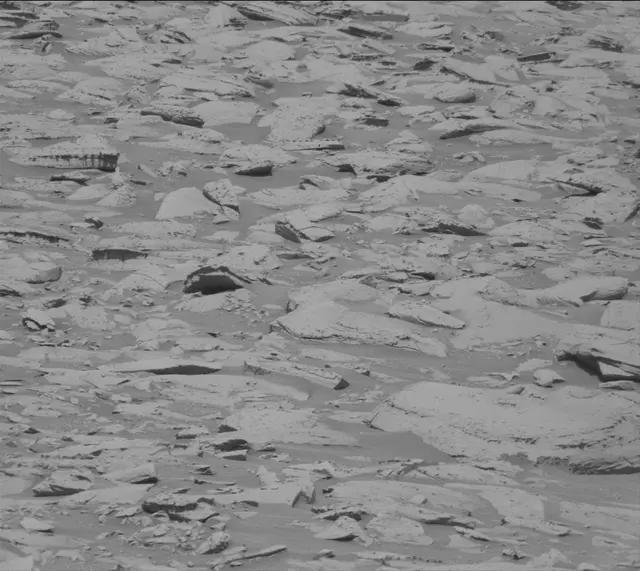 Sol 3937: Mast Camera (Mastcam)