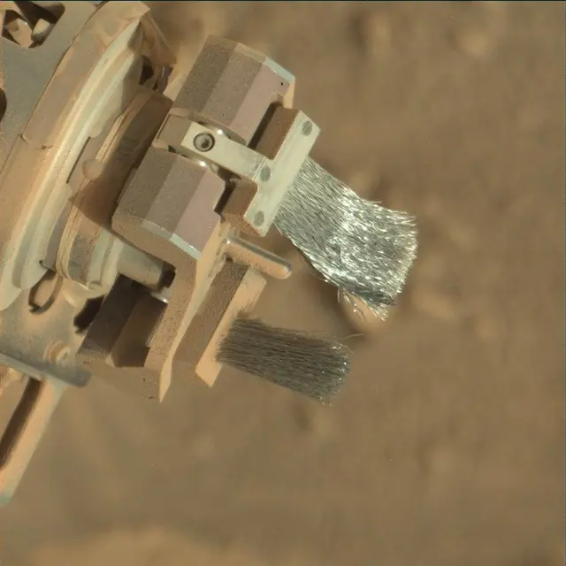 Sol 3937: Mast Camera (Mastcam)