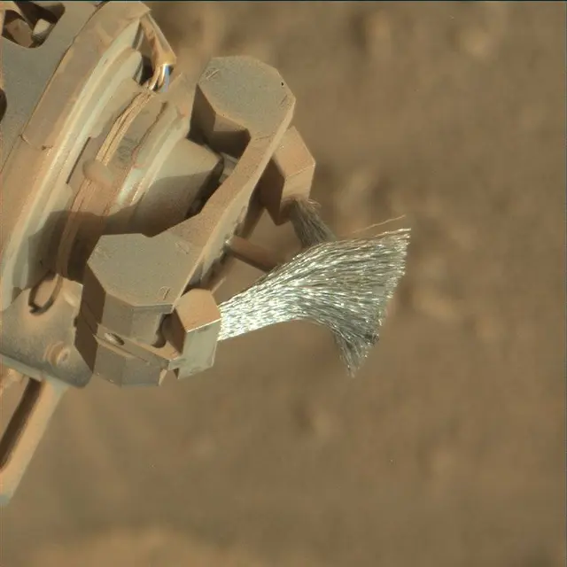 Sol 3937: Mast Camera (Mastcam)