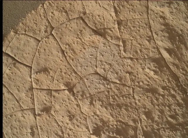 Sol 3937: Mars Hand Lens Imager (MAHLI)