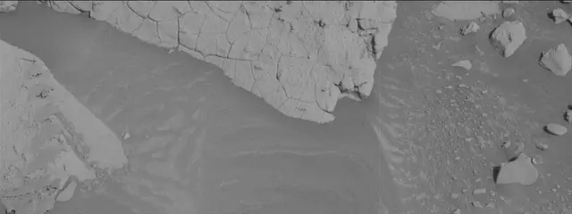 Sol 3938: Mast Camera (Mastcam)