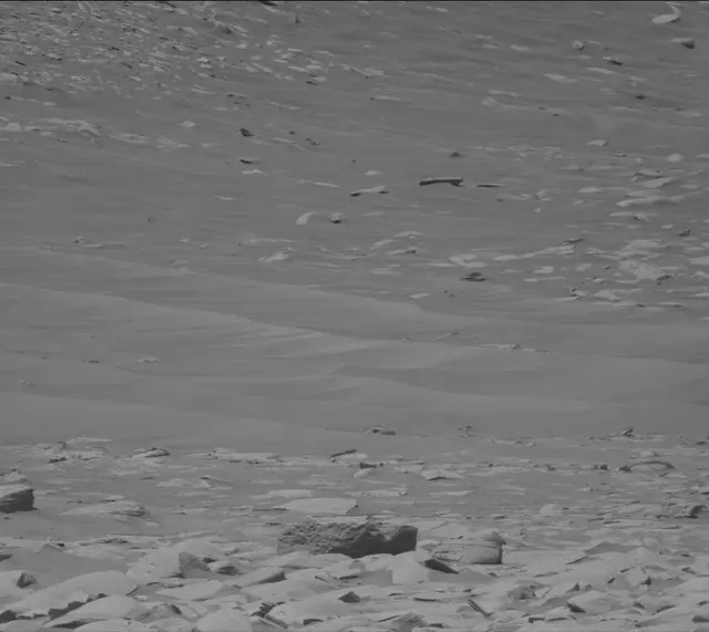 Sol 3938: Mast Camera (Mastcam)