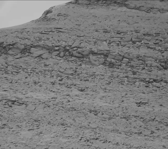 Sol 3938: Mast Camera (Mastcam)