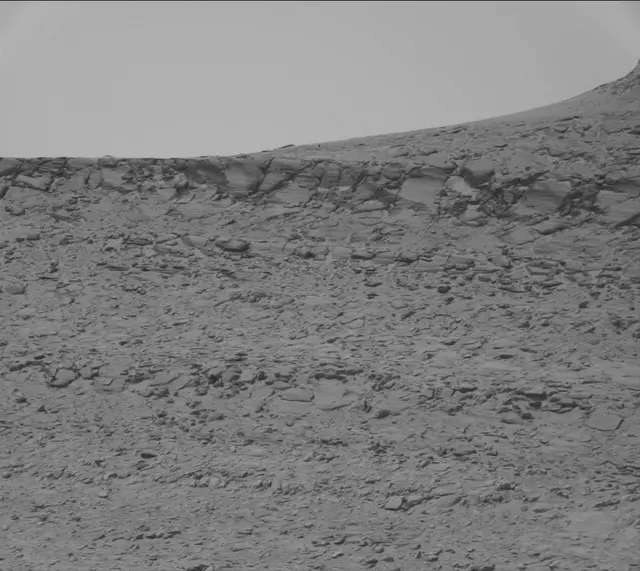 Sol 3938: Mast Camera (Mastcam)